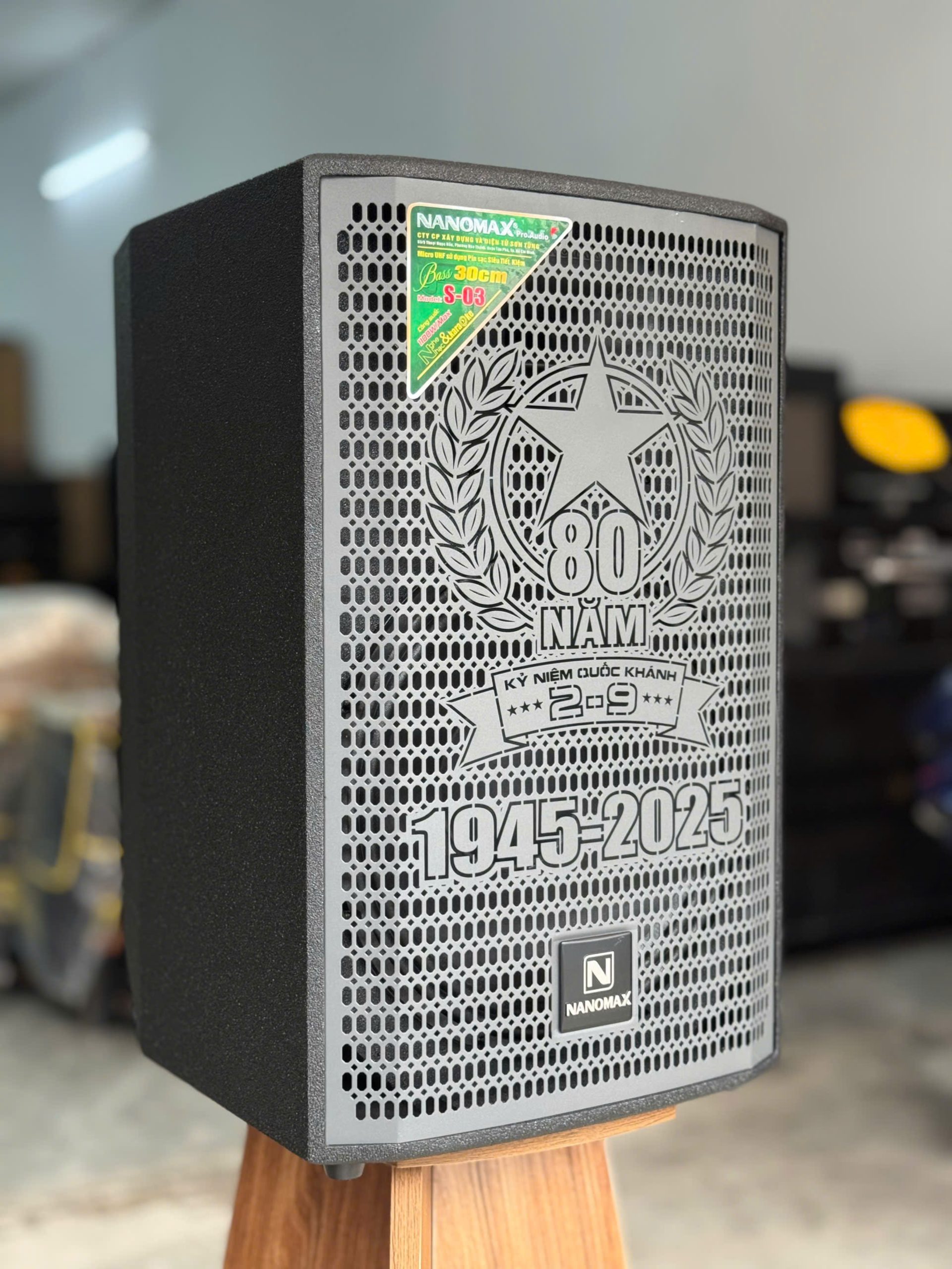 Loa Xách Tay Công Suất Lớn Nanomax S03 Phiên Bản Đặc Biệt – Hào Khí 80 Năm Tự Hào Dân Tộc - Ảnh 3